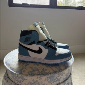 Nike Air Jordan 1 Retro High never worn